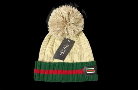 gucci winter hat pom pom